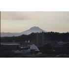 Tacoma: : Mount Rainier at sunrise in Tacoma, Washington