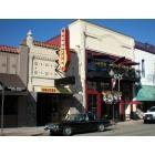 Hillsboro: Venetian Theatre and Bistro Downtown