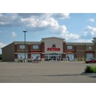 Plover: Petco at Crossroads Commons