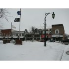 Gaylord: Shops with snow