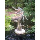 Summerville: statue in azalea park