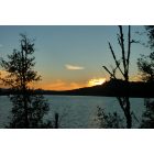 Sweet Home: : Sunset over Foster Lake