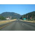 Canyonville: Driving on I-5 going south