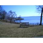 Larchmont: Manor Park, overlooking the Long Island Sound, February 2004