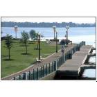 New Bern: : Park at confluence of Twin Rivers, the Neuse River and the Trent River
