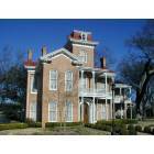 Waco: East Terrace Mansion