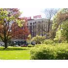 Longview: Monticello Hotel in the Heart of the City