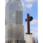 New York: : Ground Zero and Cross