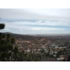 Manitou Springs: Manitou Springs with Garden of the Gods in the Distance