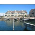 Sturgeon Bay: Stone Harbor