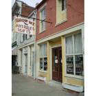 Hannibal: : Antique Shops in Downtown Hannibal, MO