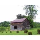 Weaverville: : old barn in middle of town
