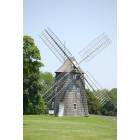 Amagansett: Windmill welcoming visitors to Amagansett