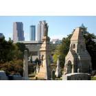 Atlanta: : Down Town Atlanta's Oakland Cemetery