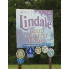 Lindale: Sign on HWY 69