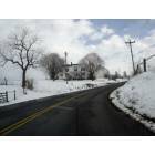 Bridgewater: : Farm house on a snowy road