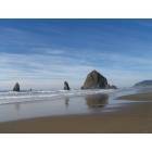 Cannon Beach: haystack rock