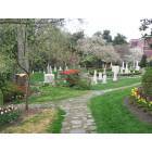 Concord: Memorial Gardens