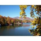 Lake Lure: fall in Lake Lure