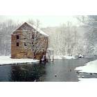Lindale: Old mill in Lindale, GA during snow storm of 1993, Picture made by Roger Bevels