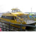 New York: : NYC Water Taxi
