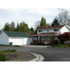 Carlton: 3rd Street House
