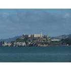 San Francisco: : View of Alcatraz Island from Fisherman's Wharf