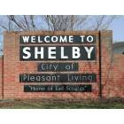 Shelby: Shelby Welcome sign presenting Earl Scruggs the country singer