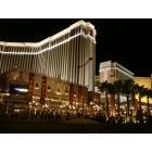 Las Vegas: : Venetian Hotel in a beautiful night
