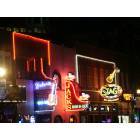Nashville-Davidson: : The Neon Lights of Honky Tonk Row along Broadway