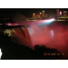 Niagara Falls: : Illuminated Niagara falls
