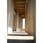 Nashville-Davidson: : Columns outside the Parthenon