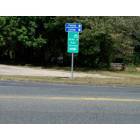 Naugatuck: Park & Ride Sign in Naugatuck