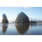 Cannon Beach: Haystack Rock at low tide