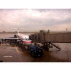 Dallas: : A rainy day at the DFW Airport.