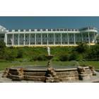 Mackinac Island: : A view of The Grand Hotel, which boasts the world's largest porch.
