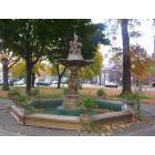 Fredonia: Fountain in the fall
