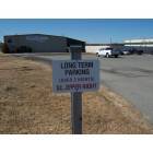 Rockland: Rockland Airport parking, Rockland, Maine