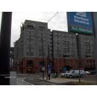 Portland: Marriott Residence Inn River Place - 2115 SW River Parkway