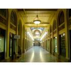 Huntington: Inside the Galleria