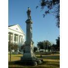 Tallulah: Confederate Monument and Madison Parish Courthouse, Tallulah, Louisiana