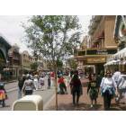 Anaheim: A Walk Down Main Street in Disneyland