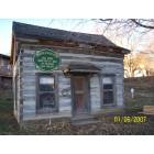 Plattsmouth: log home erected in 1868