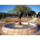 Kennedale: TownCenter Veterans Tribute Fountain