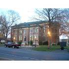 Greenville: : courthouse, downtown Greenville, November 2005