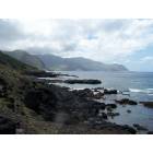 Makaha Valley: Kaena Point coastline