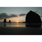 Cannon Beach: Haystack Rock at sunset