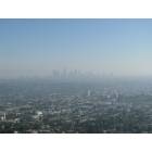 Los Angeles: : Smog over Los Angeles in October