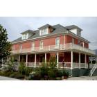 Stevensville: Historic Award winning Stevensville Hotel built 1910