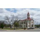 Floresville: Wilson County Courthouse in Floresville, Texas.